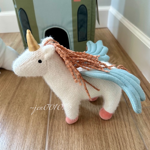 Pillowfort Pegasus and Castle Plush Play Set - Picture 11 of 13